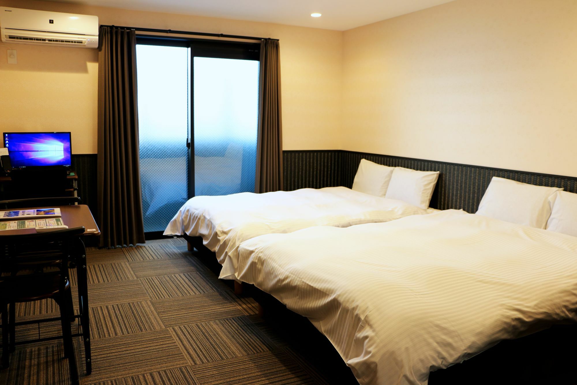 Oyo Japan Hotels Gojo-Muromachi Kyoto Ngoại thất bức ảnh