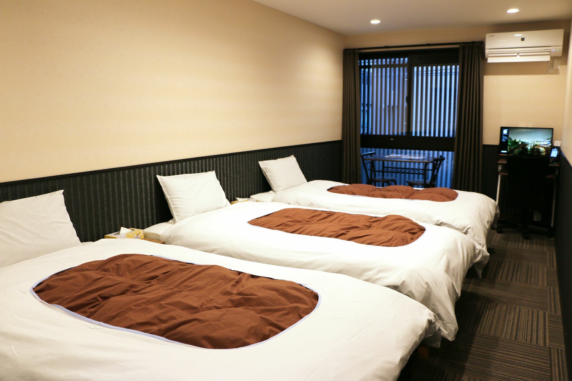 Oyo Japan Hotels Gojo-Muromachi Kyoto Ngoại thất bức ảnh